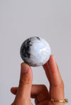 Esfera de piedra luna