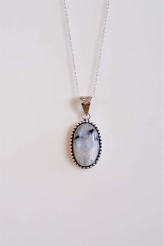 Colgante Rustico de Piedra Luna en plata