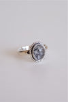 Anillo ovalado cuarzo turmalinado en plata de ley