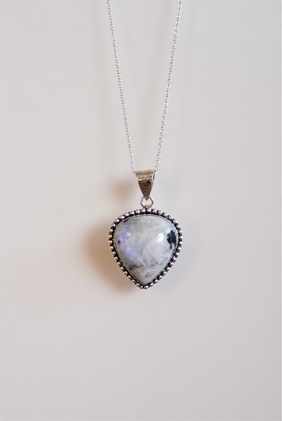 Colgante Rustico de Piedra Luna en plata