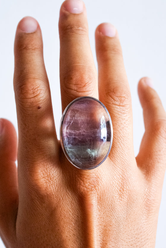Anillo super grande de fluorita en plata