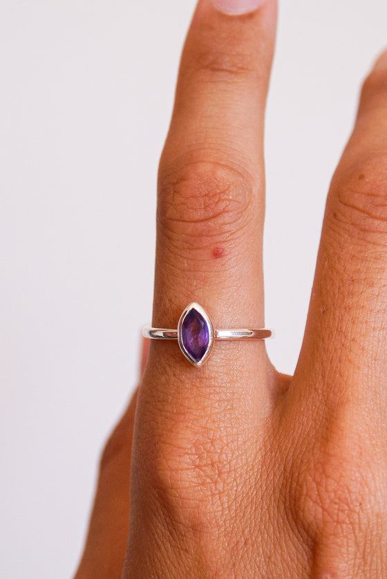 Anillo Aura de Amatista en plata