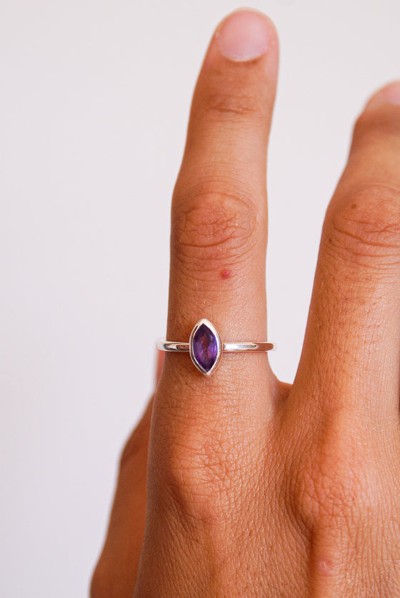 Anillo Aura de Amatista en plata