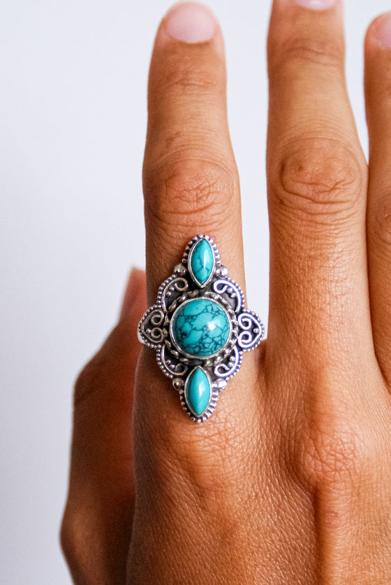 Anillo de turquesa en plata