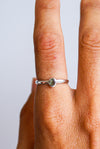 Anillo de Moldavita en bruto y plata