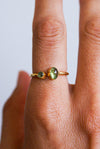 ANILLO DE PERIDOTO BAÑADO EN ORO