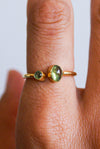 ANILLO DE PERIDOTO BAÑADO EN ORO