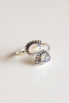 Anillo prana piedra luna ajustable plata de ley
