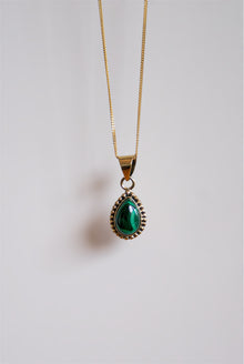  Colgante de Malaquita en bronce