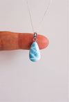 Colgante gota de larimar en plata de ley