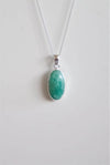 Colgante ovalado de amazonita en plata