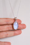 Colgante ovalado piedra luna en plata