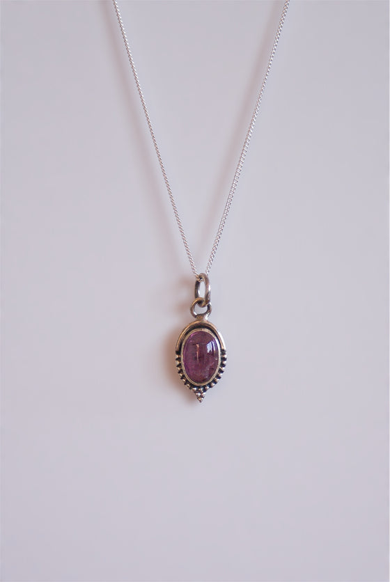 Colgante Shakti de Turmalina Rosa, joyas para verano.