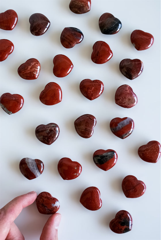 Corazón jaspe rojo pequeño
