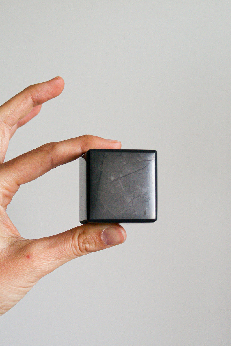 Cubo de shungita