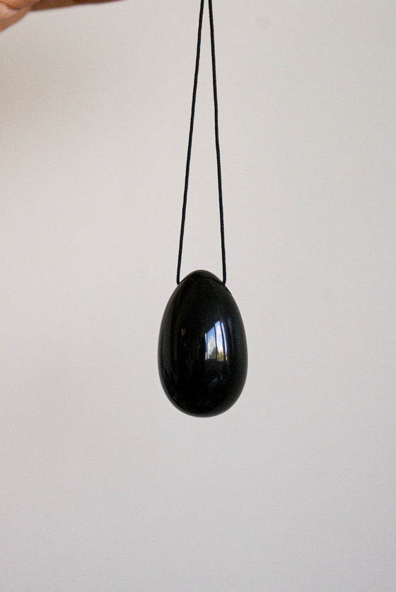 HUEVO YONI DE OBSIDIANA