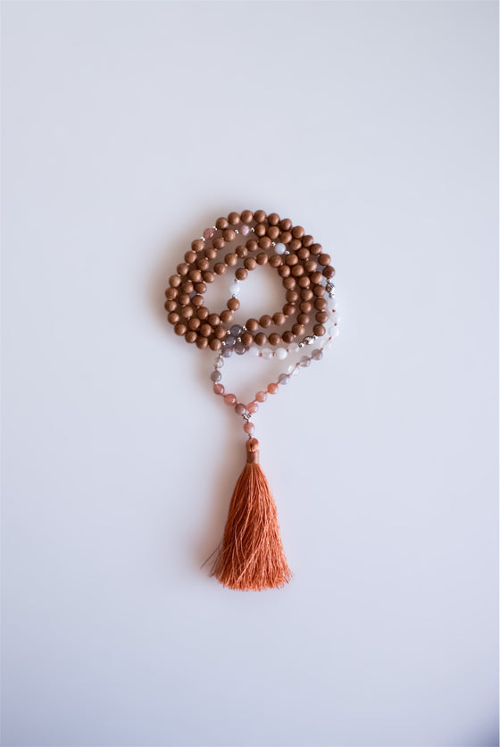 Japa Mala de Adularia