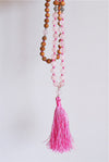 Japa mala de cuarzo rosa y sándalo