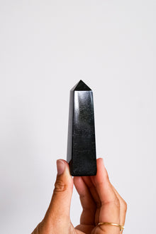  Obelisco de Turmalina negra