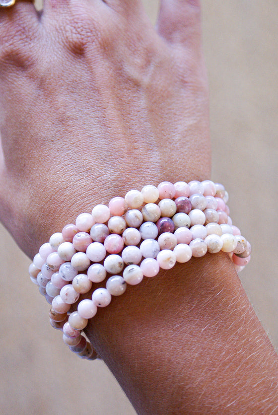 Pulsera de ópalo rosa 6mm
