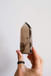 Punta de cuarzo ahumado chamánico