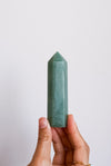 Punta de cuarzo verde aventurina